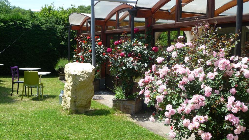 Hotel Logis La Rose Des Vents Volvic Pokój zdjęcie