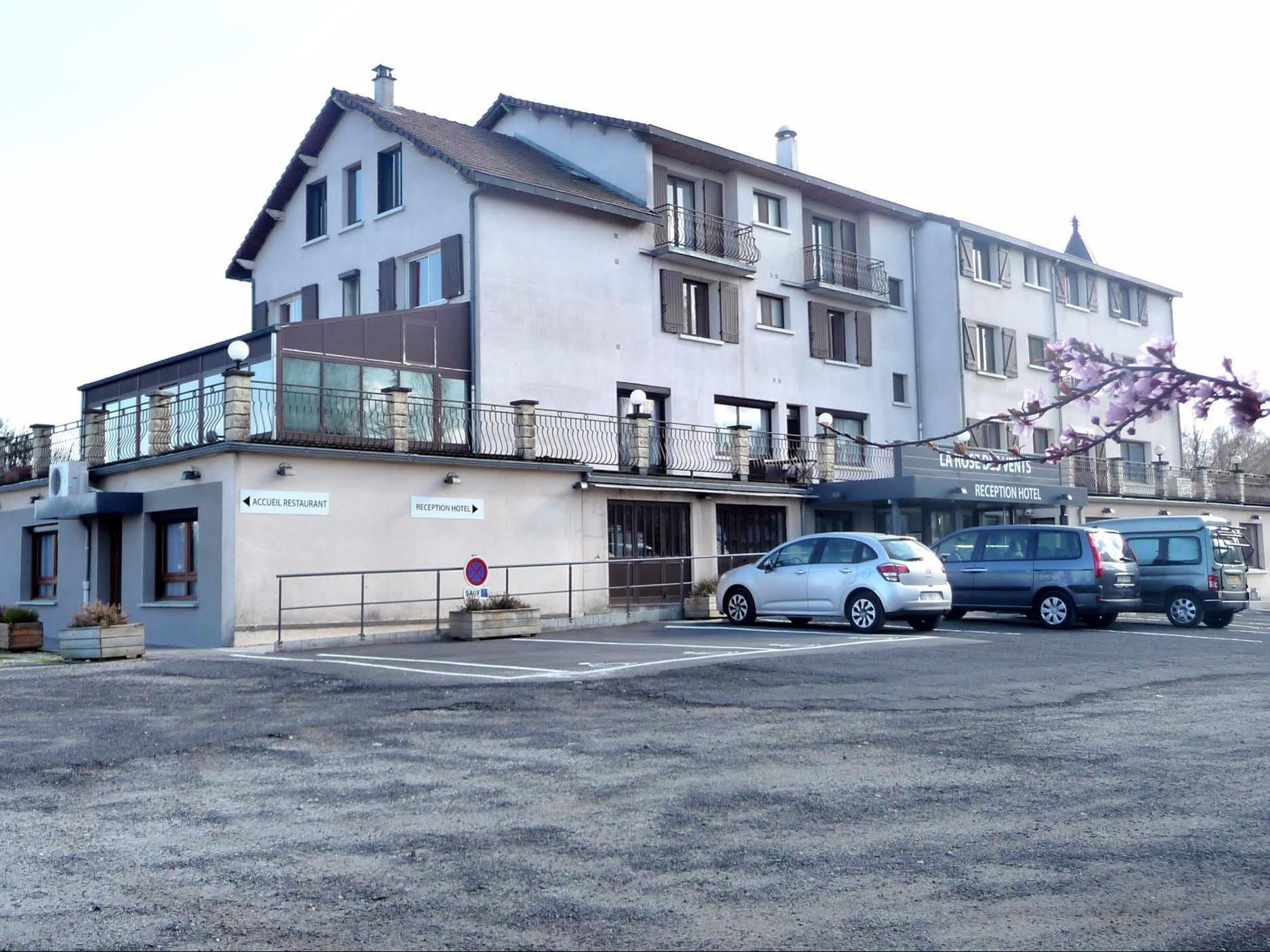 Hotel Logis La Rose Des Vents Volvic Zewnętrze zdjęcie