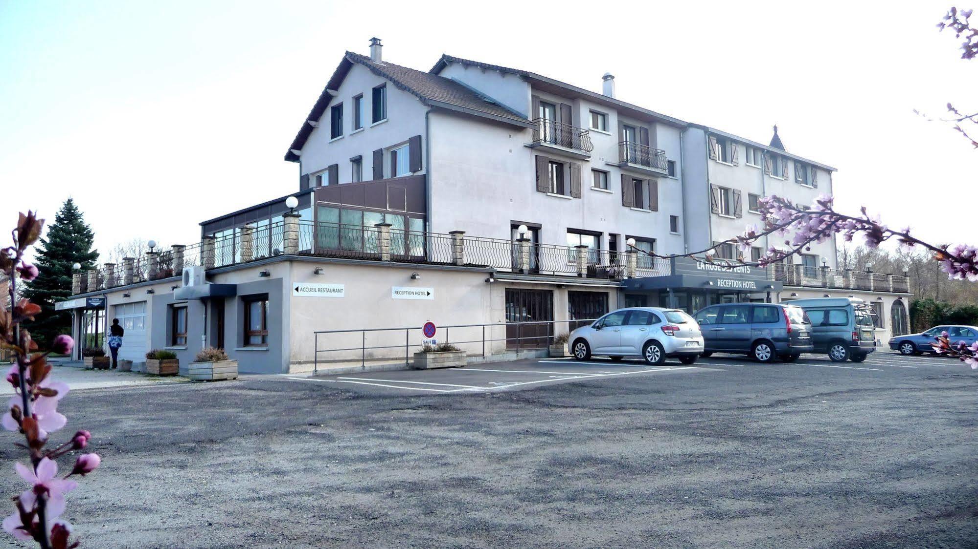 Hotel Logis La Rose Des Vents Volvic Zewnętrze zdjęcie