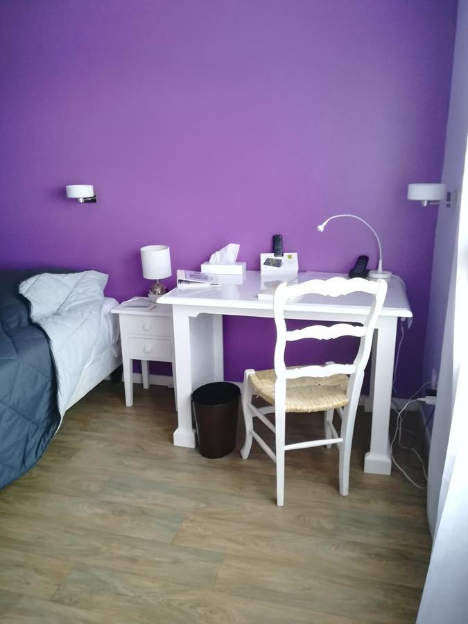 Hotel Logis La Rose Des Vents Volvic Zewnętrze zdjęcie